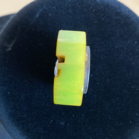 Green Bakelite 1930s Little Rascals Spanky Pencil Sharpener. - Picture 6 of 7